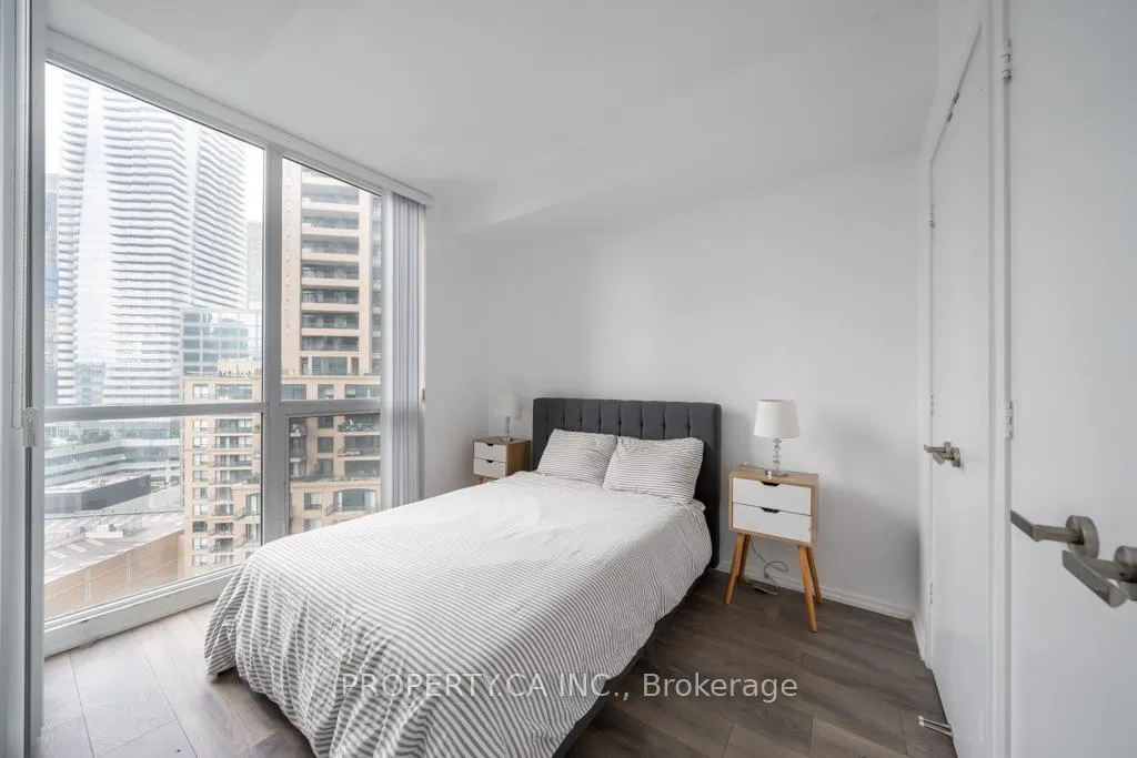 Photo 10 of Unit 1906, 45 Charles Street E, Toronto, Church-Yonge Corridor — HOMEH