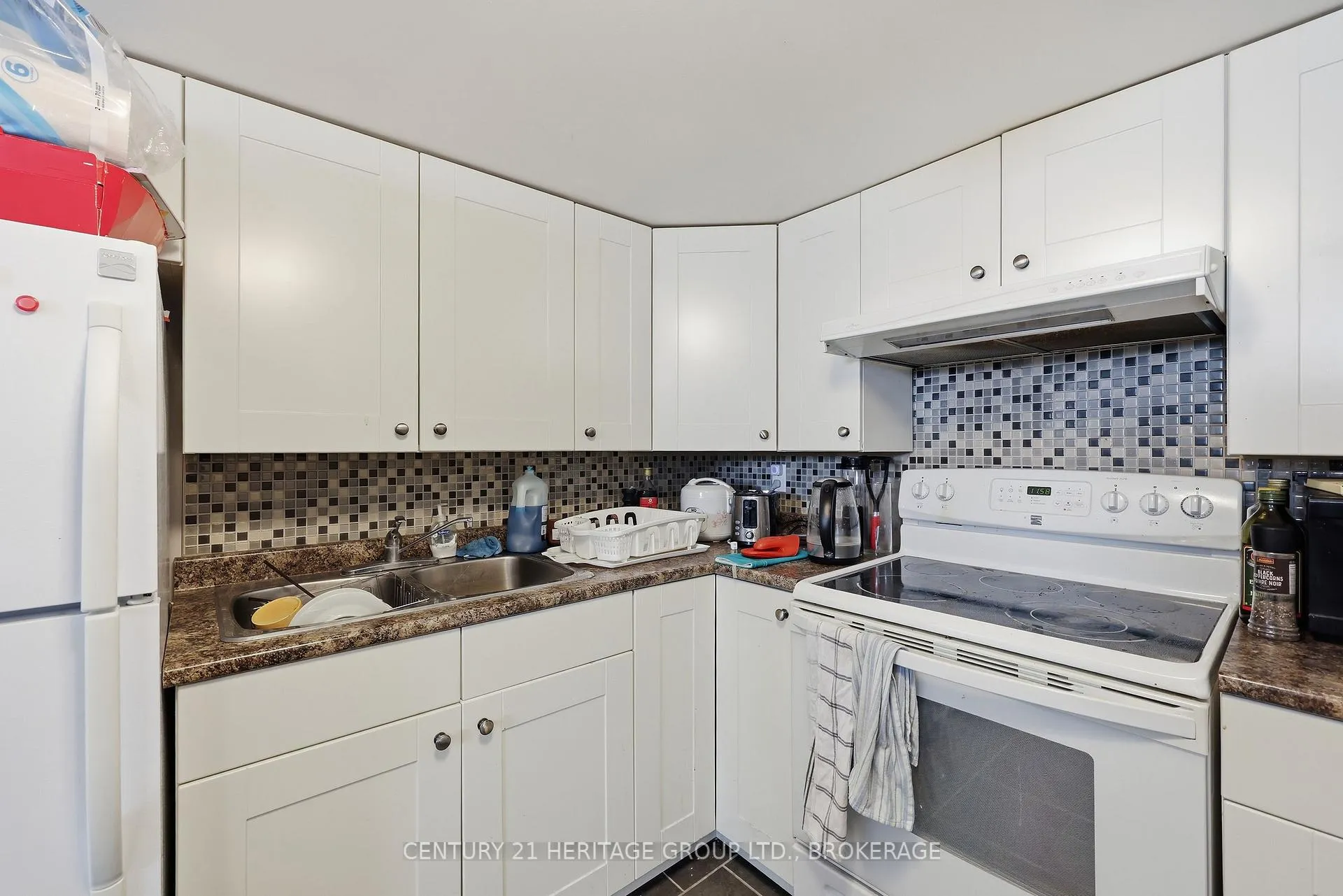 Photo 17 of 155 Carruthers Avenue, Kingston, Central City East — HOMEH