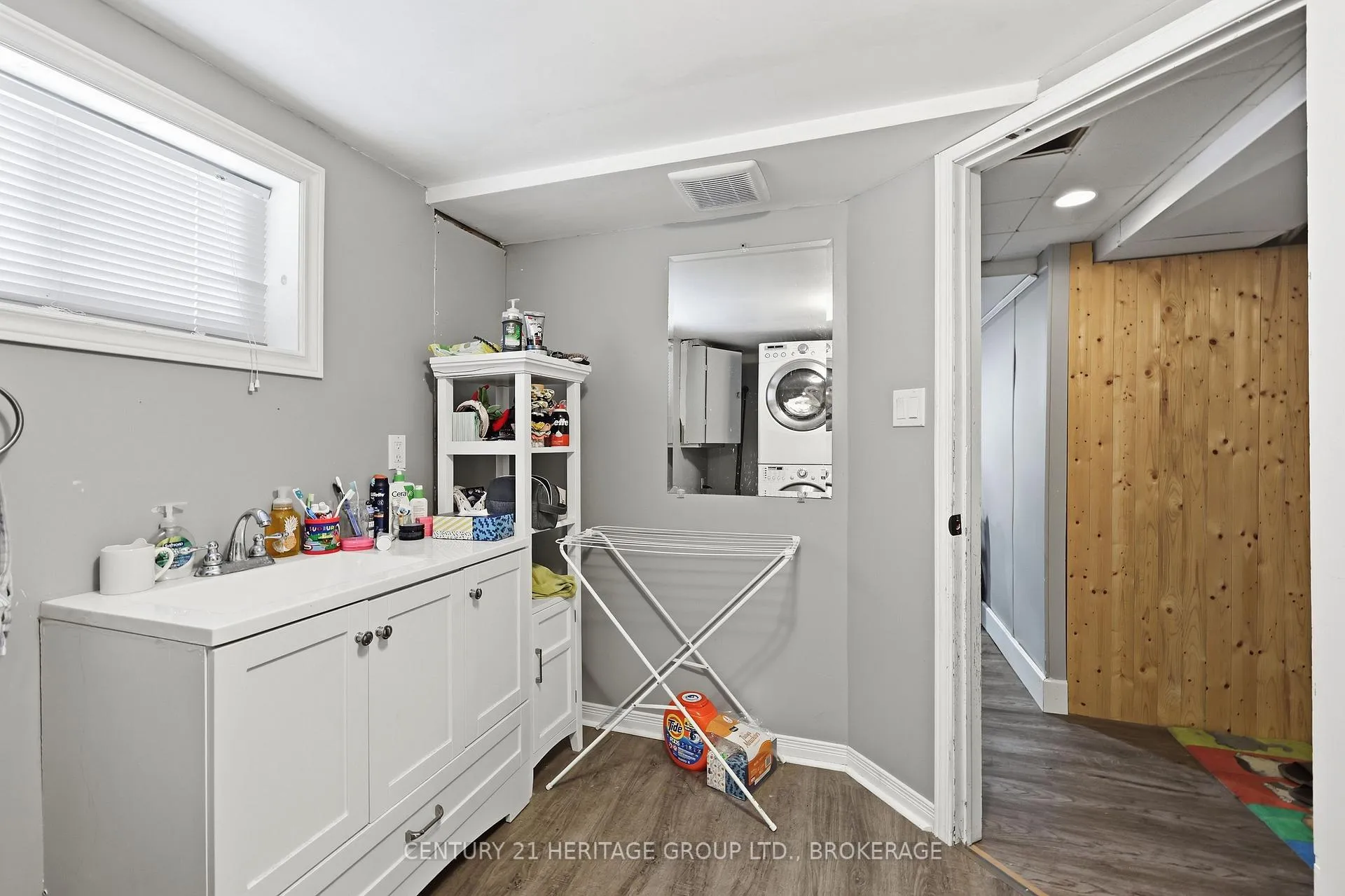 Photo 26 of 155 Carruthers Avenue, Kingston, Central City East — HOMEH