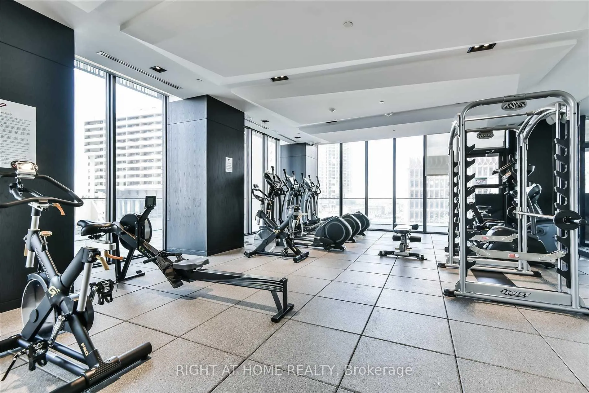 Photo 16 of Unit 5001, 8 Eglinton Avenue E, Toronto, Mount Pleasant West — HOMEH