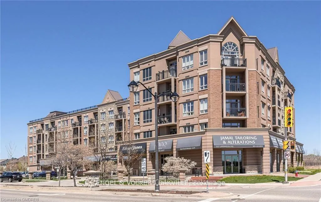 Photo 4 of Unit 218, 5327 Upper Middle Road, Burlington, Orchard — HOMEH