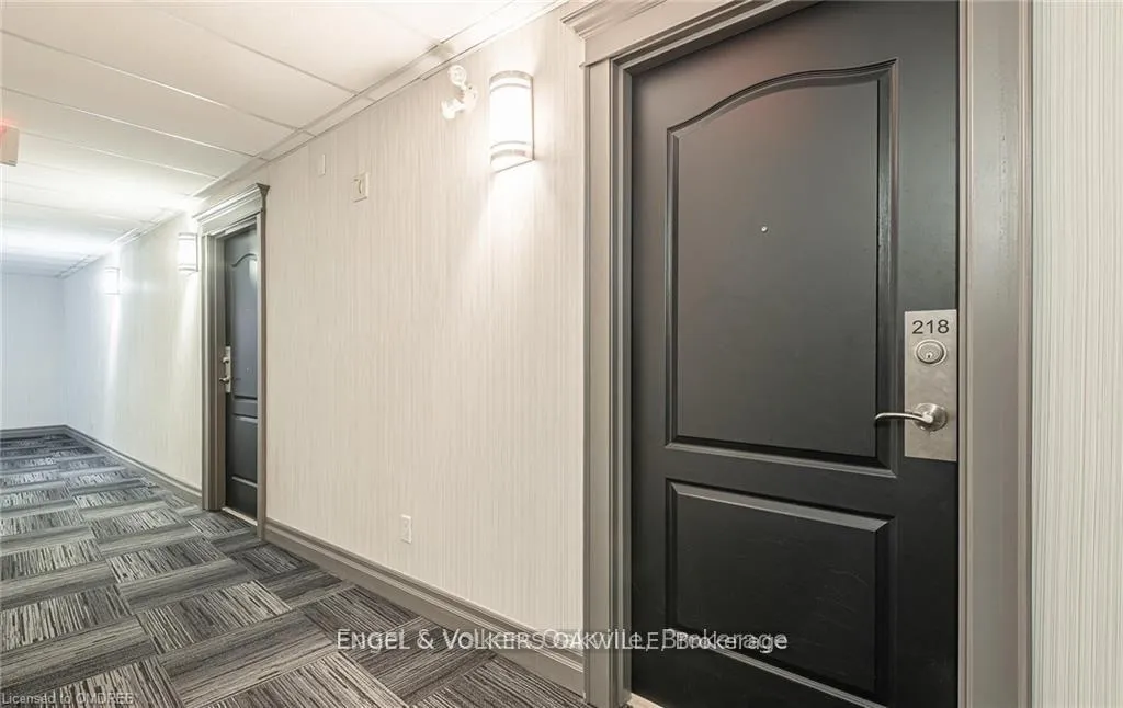 Photo 8 of Unit 218, 5327 Upper Middle Road, Burlington, Orchard — HOMEH