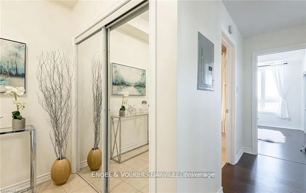 Photo 10 of Unit 218, 5327 Upper Middle Road, Burlington, Orchard — HOMEH