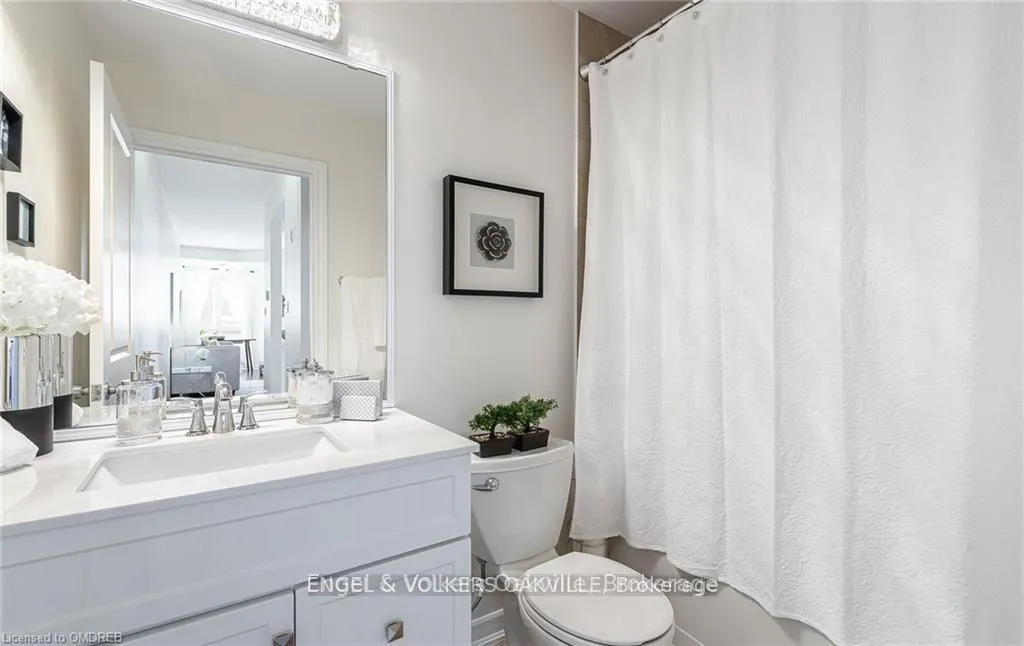 Photo 13 of Unit 218, 5327 Upper Middle Road, Burlington, Orchard — HOMEH