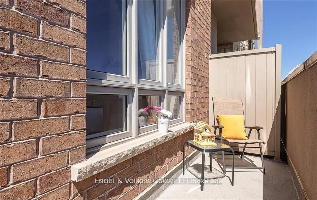 Photo 32 of Unit 218, 5327 Upper Middle Road, Burlington, Orchard — HOMEH