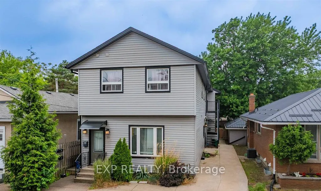 Photo 1 of Unit 5, 31 Raymond Street, St. Catharines, Downtown — HOMEH