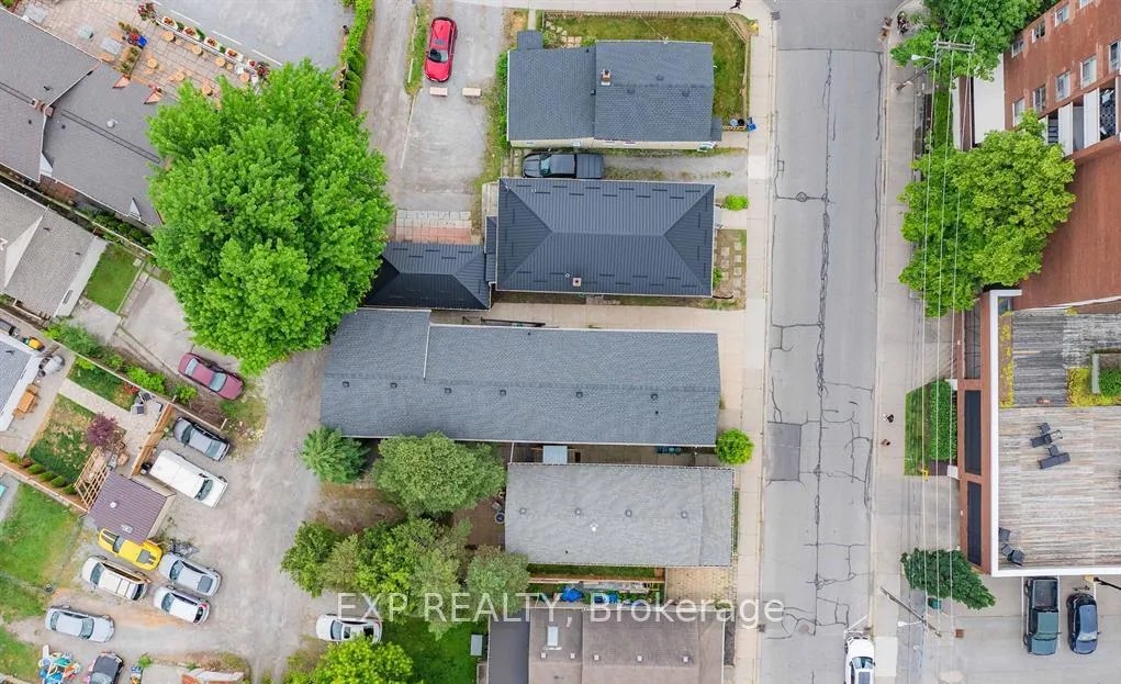 Photo 3 of Unit 5, 31 Raymond Street, St. Catharines, Downtown — HOMEH