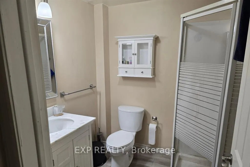 Photo 8 of Unit 5, 31 Raymond Street, St. Catharines, Downtown — HOMEH