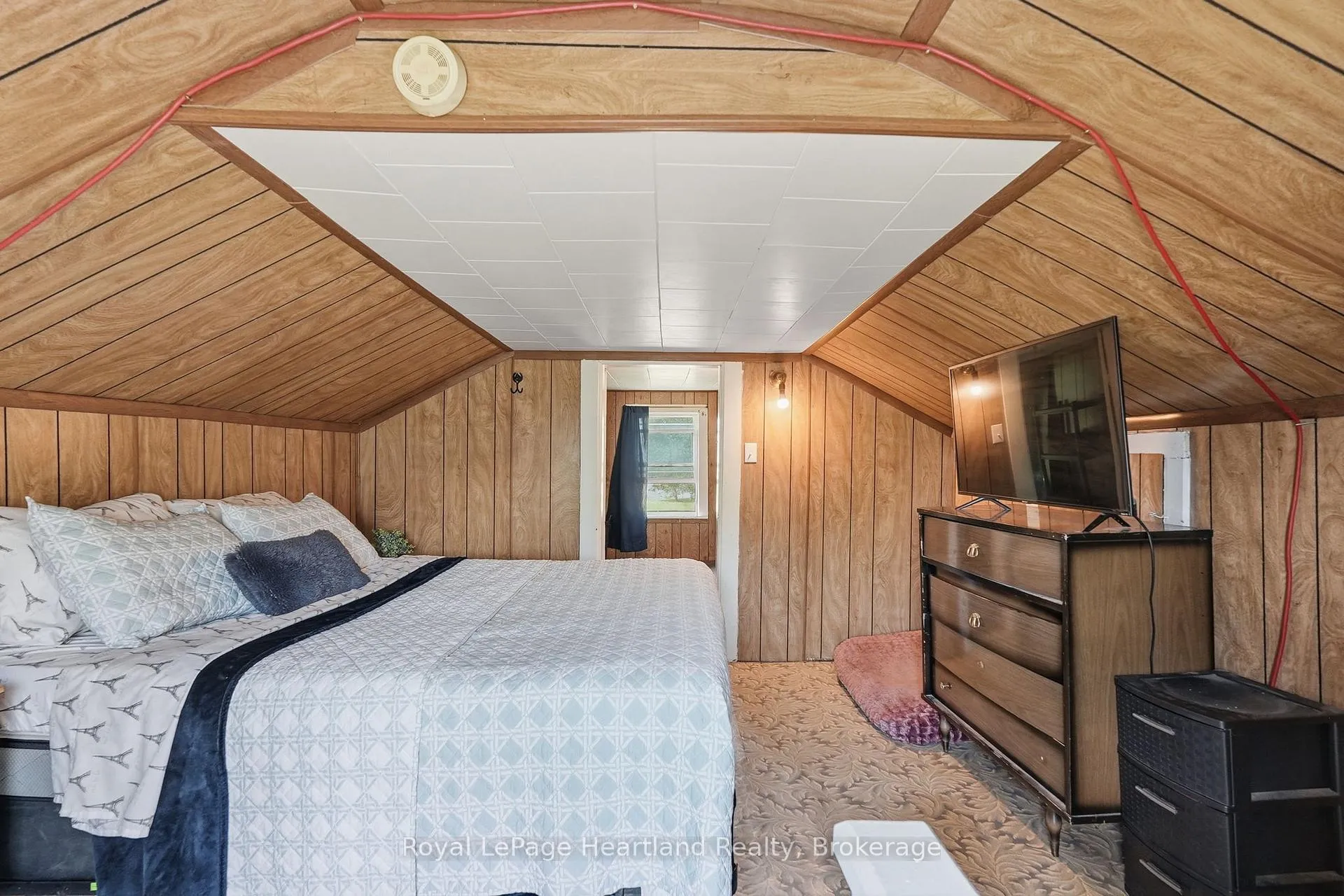 Photo 22 of 41574 Kirkton Road, South Huron, Usborne — HOMEH