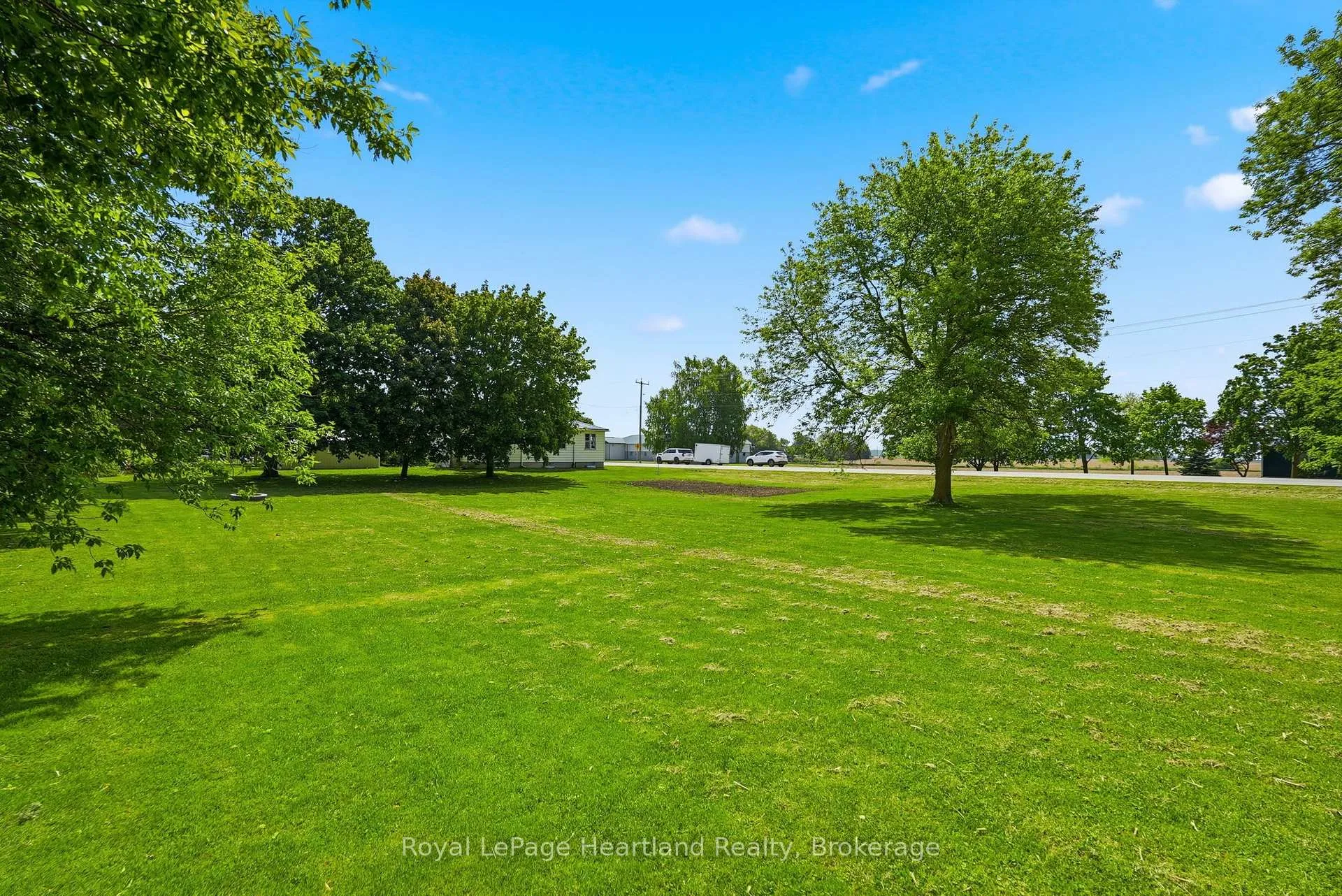 Photo 29 of 41574 Kirkton Road, South Huron, Usborne — HOMEH