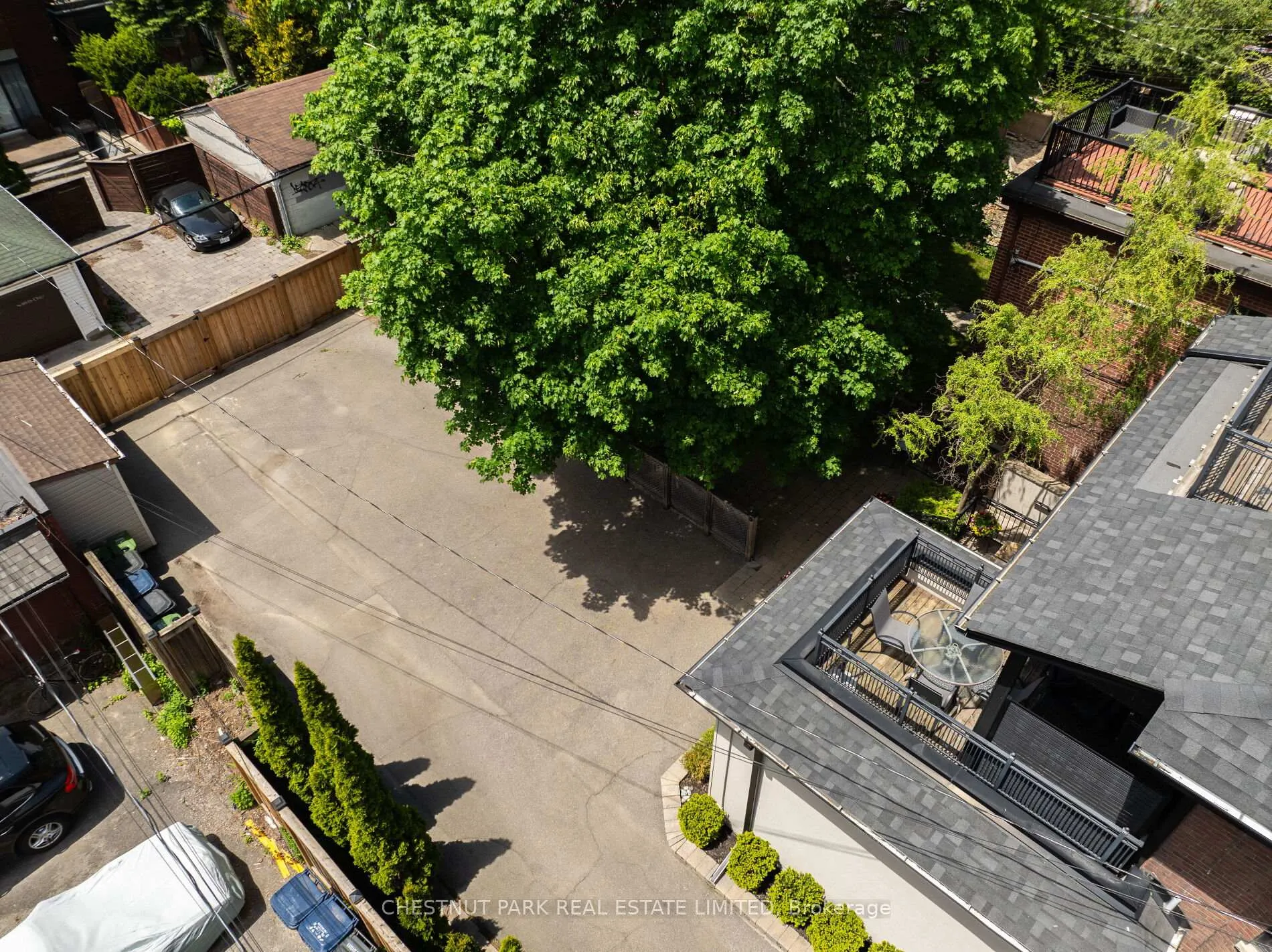 Photo 45 of 386 Palmerston Boulevard, Toronto, Palmerston-Little Italy — HOMEH
