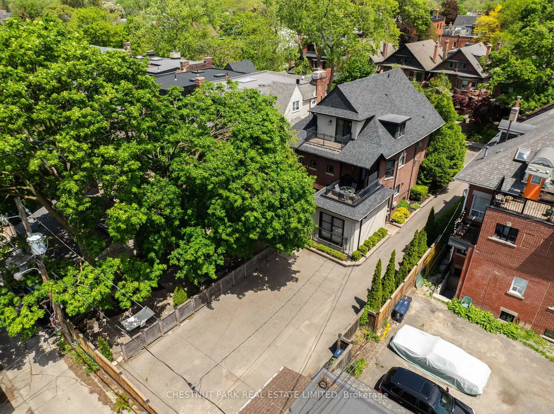 Photo 46 of 386 Palmerston Boulevard, Toronto, Palmerston-Little Italy — HOMEH