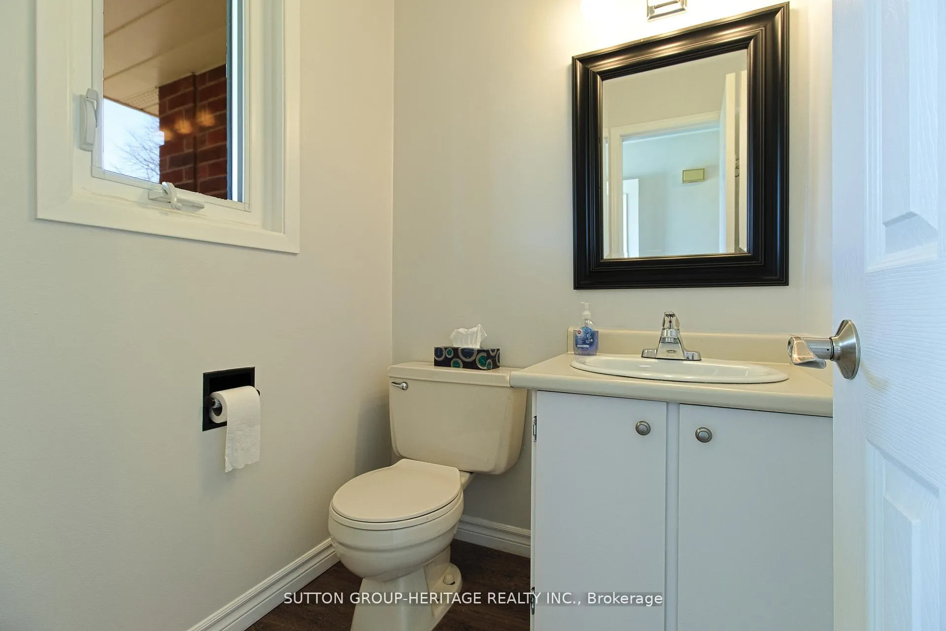Photo 9 of 159 Melissa Crescent, Whitby, Blue Grass Meadows — HOMEH
