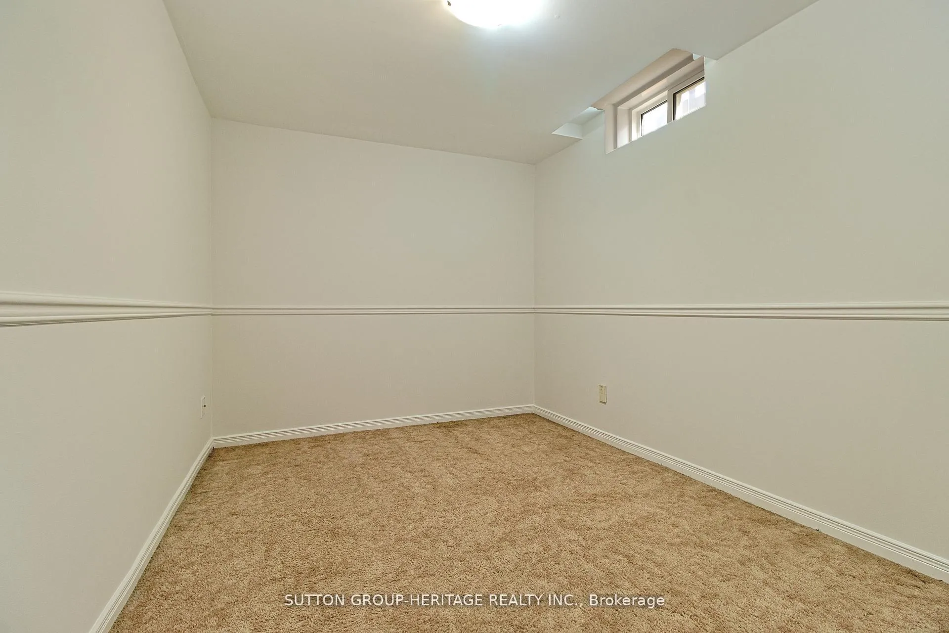 Photo 15 of 159 Melissa Crescent, Whitby, Blue Grass Meadows — HOMEH