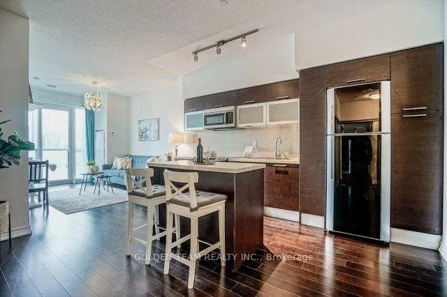 Photo 6 of Unit 3508, 386 Yonge Street, Toronto, Bay Street Corridor — HOMEH