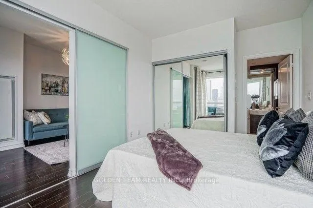 Photo 9 of Unit 3508, 386 Yonge Street, Toronto, Bay Street Corridor — HOMEH