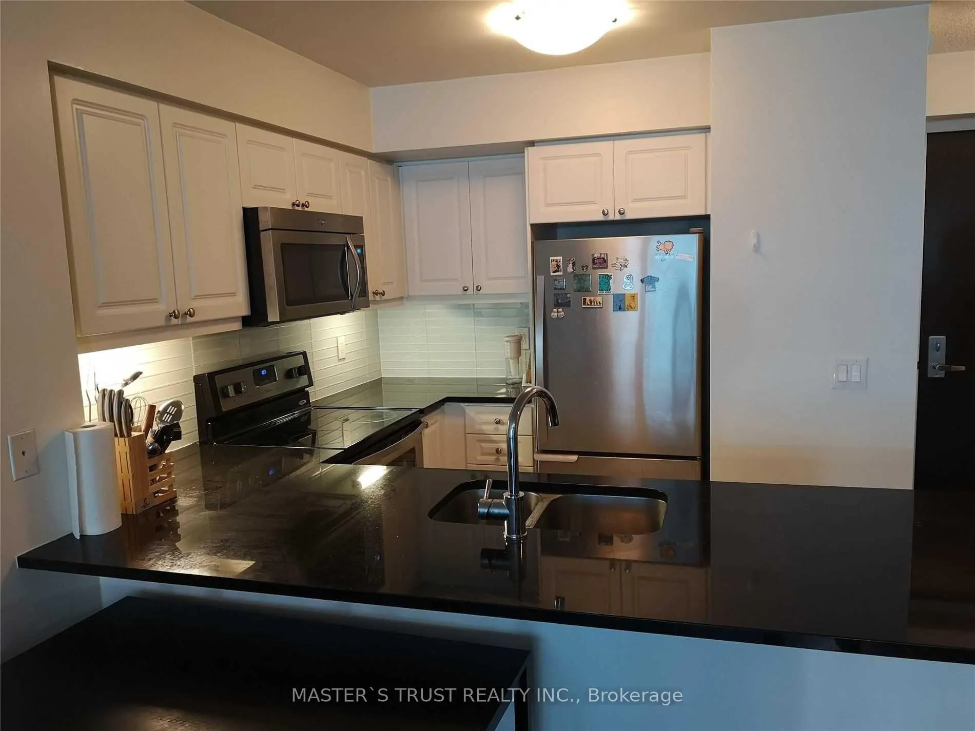 Photo 3 of Unit 3908, 19 Grand Trunk Crescent, Toronto, Waterfront Communities — HOMEH