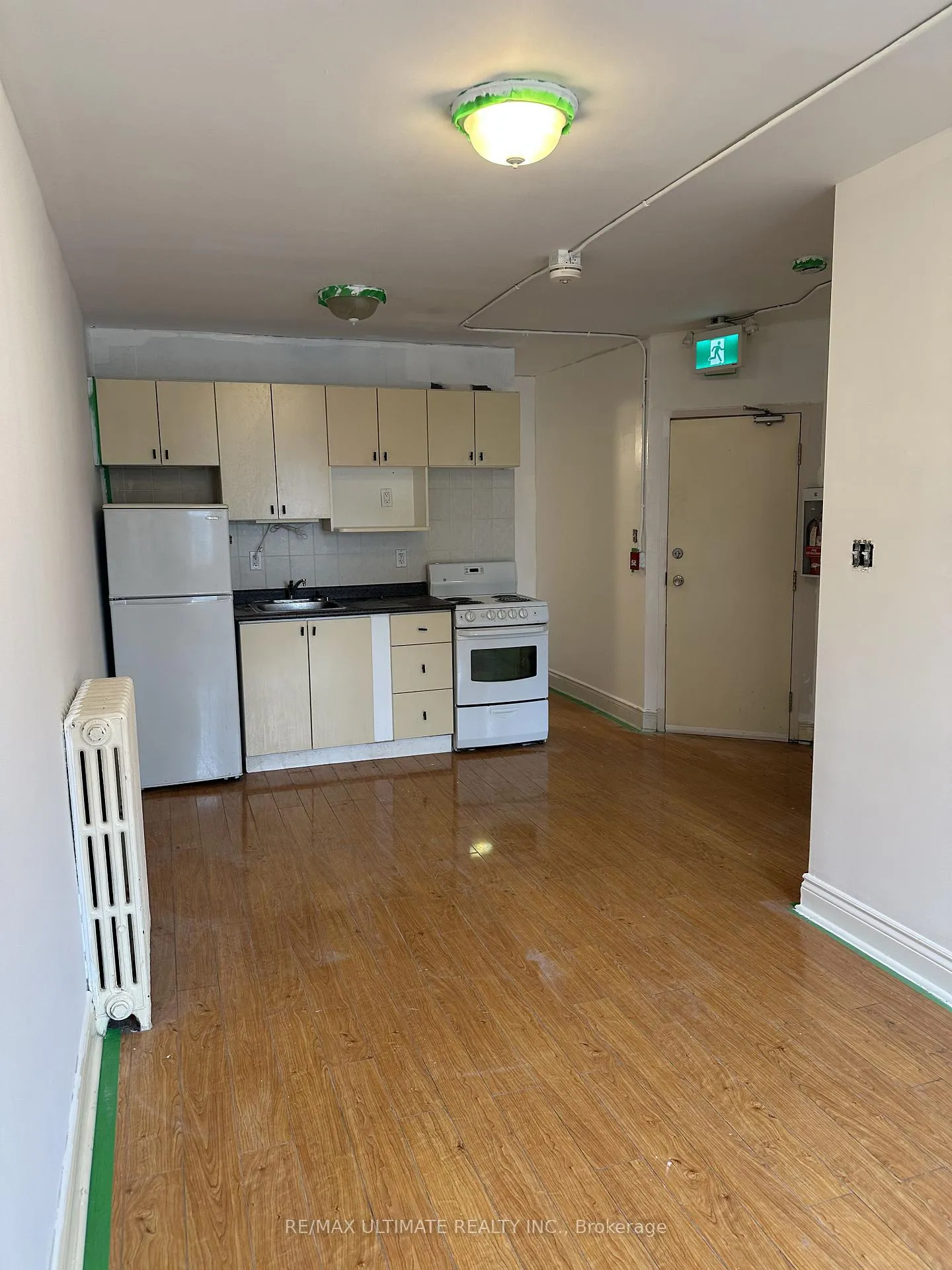 Photo 2 of Unit 3rd Floor, 463 Queen Street W, Toronto, Waterfront Communities — HOMEH