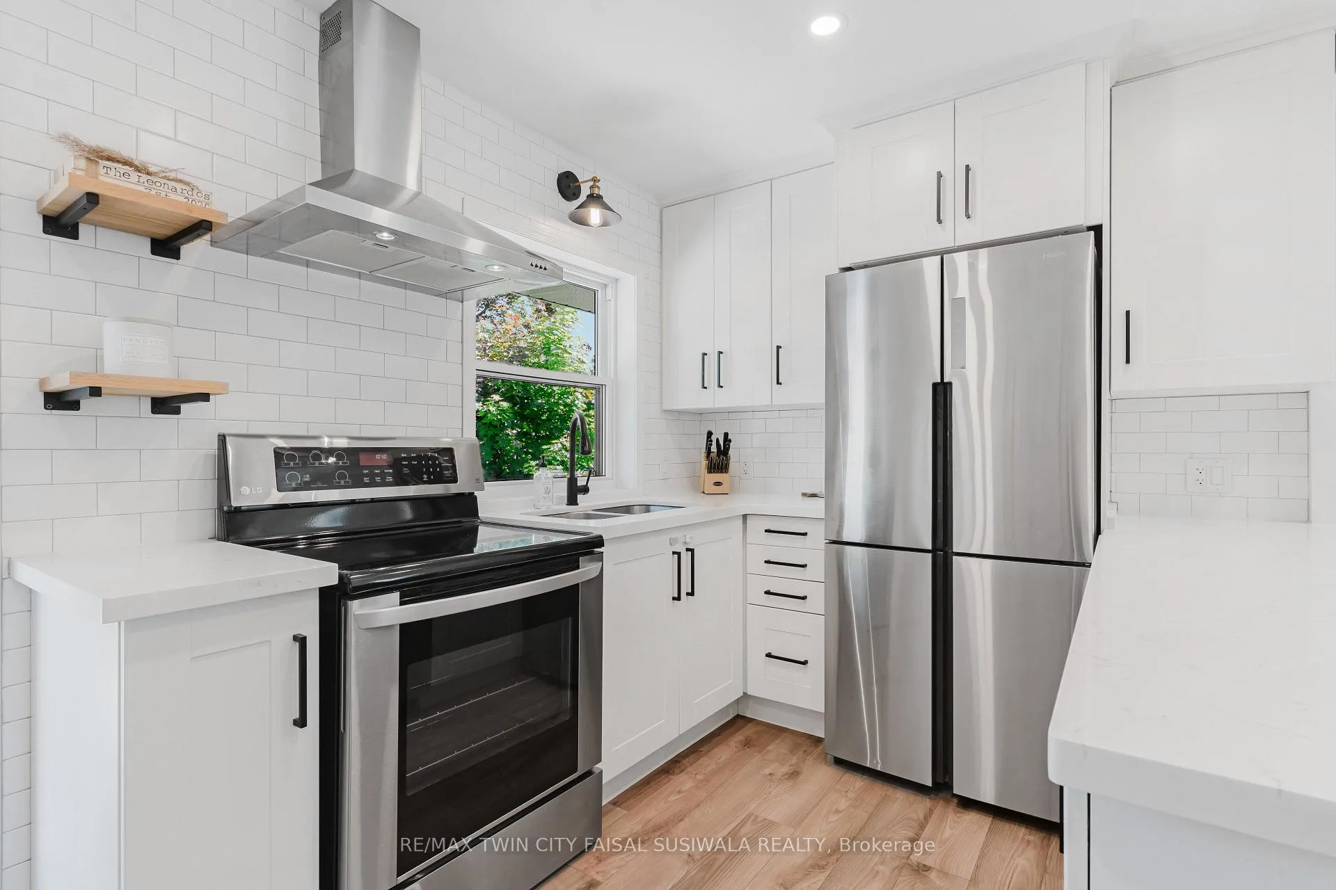 Photo 15 of 42 Fourth Avenue, Cambridge — HOMEH