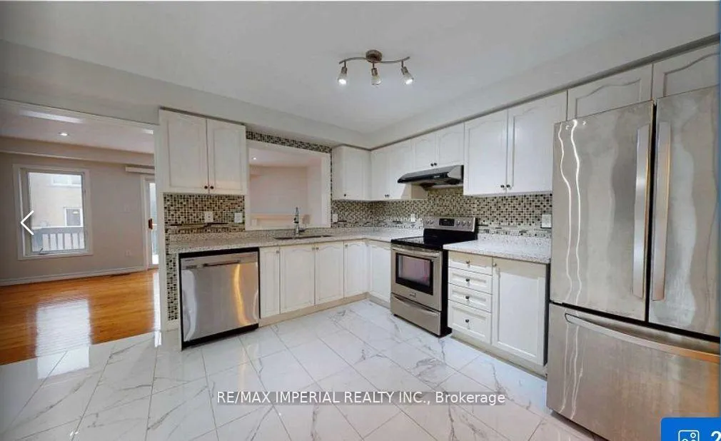 Photo 1 of Unit Bedroom 1, 55 Sassafras Circle, Vaughan, Patterson — HOMEH