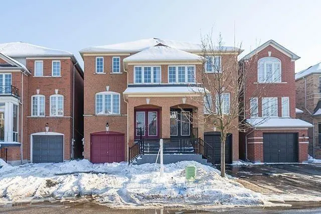 Photo 2 of Unit Bedroom 1, 55 Sassafras Circle, Vaughan, Patterson — HOMEH