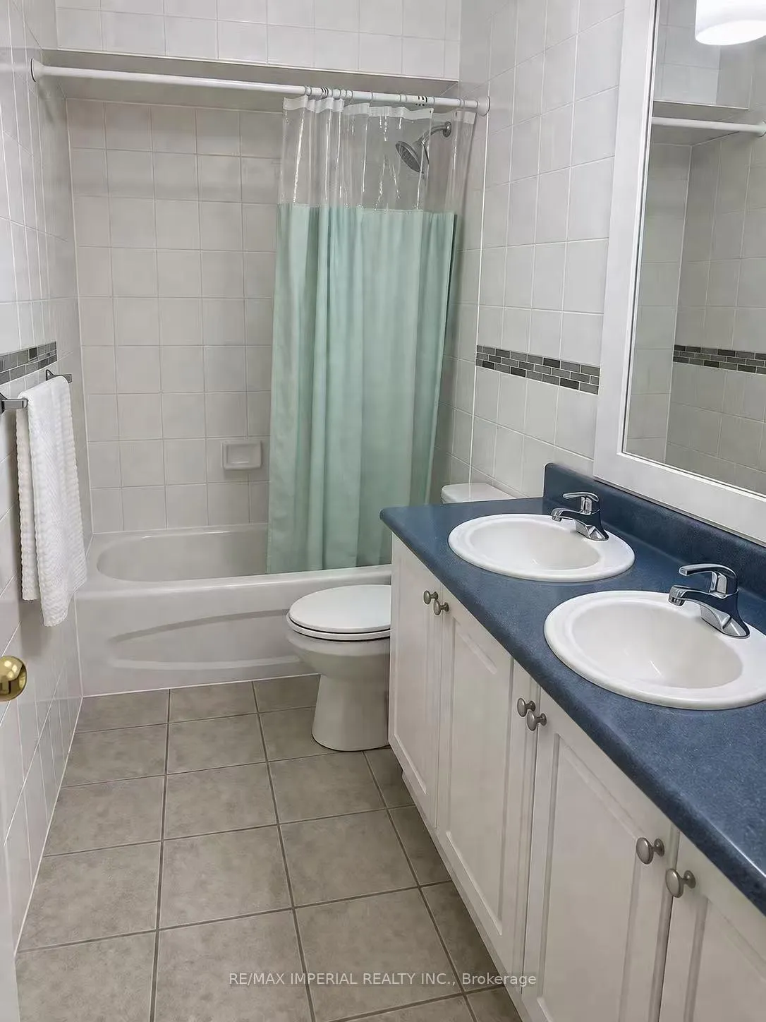 Photo 6 of Unit Bedroom 1, 55 Sassafras Circle, Vaughan, Patterson — HOMEH