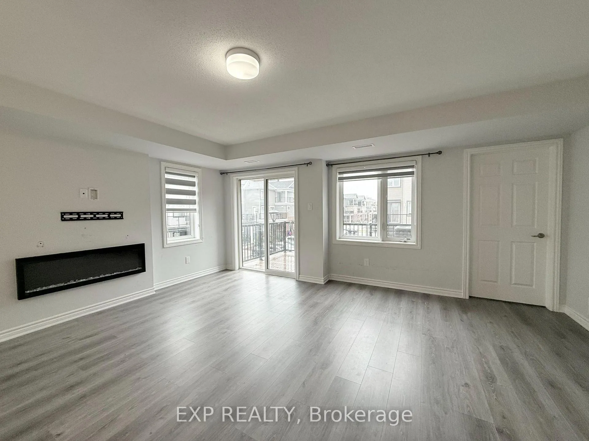 Photo 6 of 417 Pilot Private, Ottawa, Kanata - Emerald Meadows/Trailwest — HOMEH