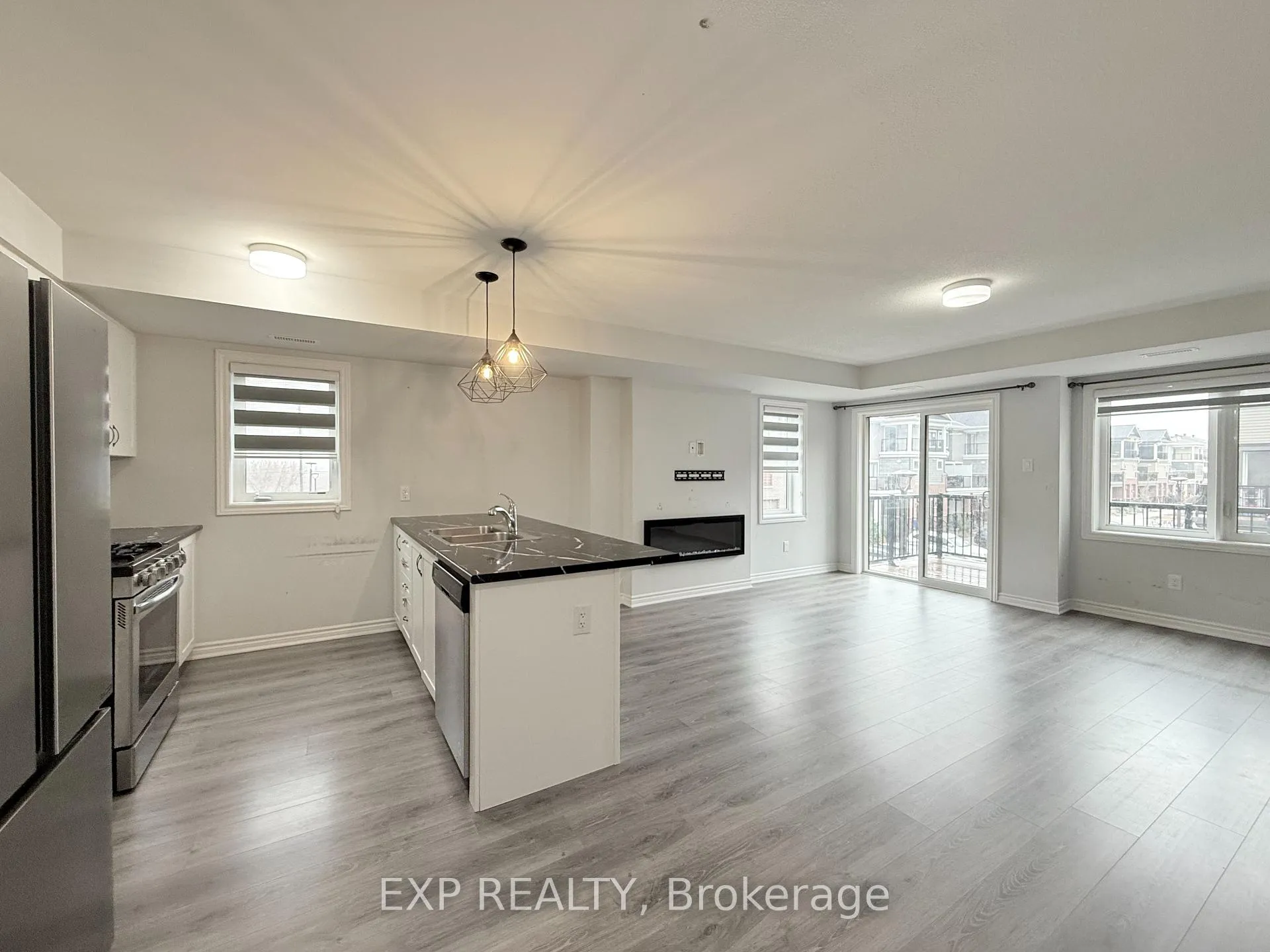 Photo 8 of 417 Pilot Private, Ottawa, Kanata - Emerald Meadows/Trailwest — HOMEH