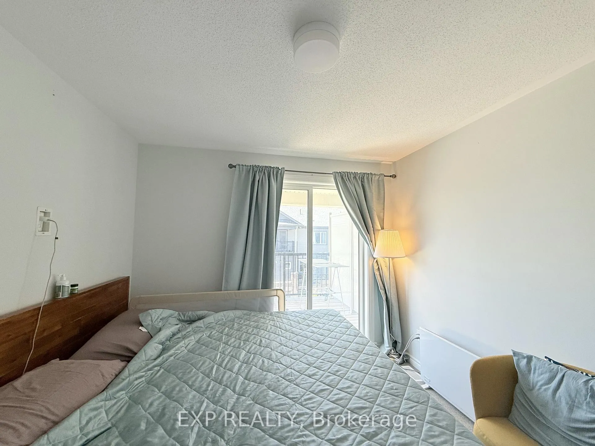 Photo 14 of 417 Pilot Private, Ottawa, Kanata - Emerald Meadows/Trailwest — HOMEH