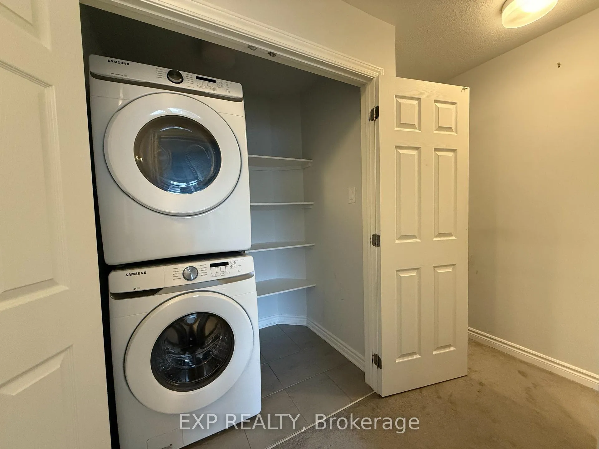 Photo 27 of 417 Pilot Private, Ottawa, Kanata - Emerald Meadows/Trailwest — HOMEH