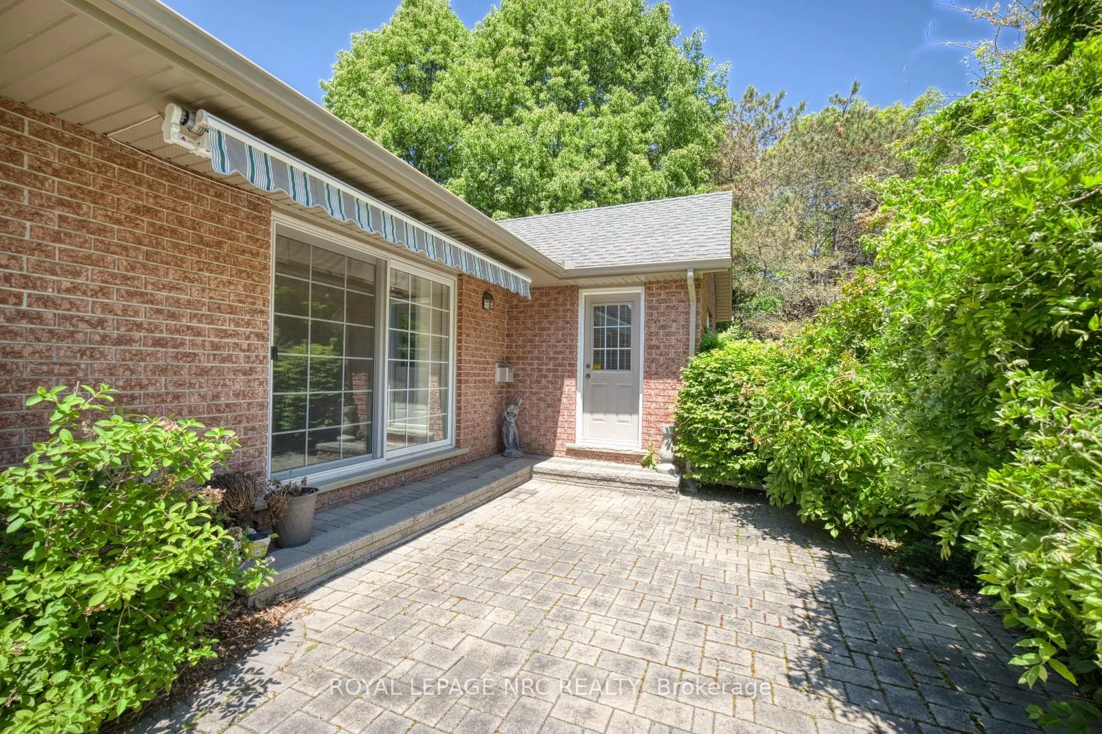 Photo 9 of 39 Oakridge Boulevard, Pelham, Fonthill — HOMEH