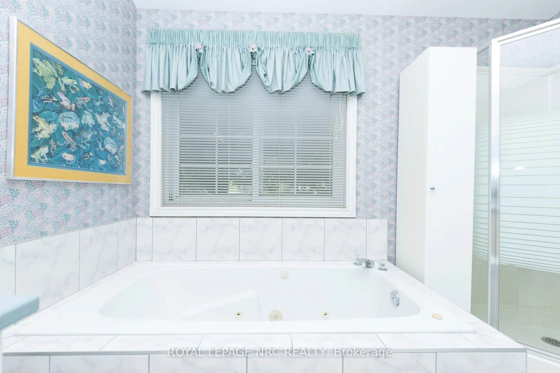 Photo 21 of 39 Oakridge Boulevard, Pelham, Fonthill — HOMEH