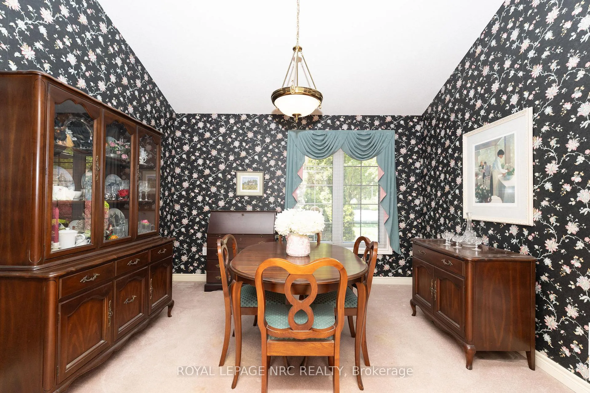Photo 31 of 39 Oakridge Boulevard, Pelham, Fonthill — HOMEH