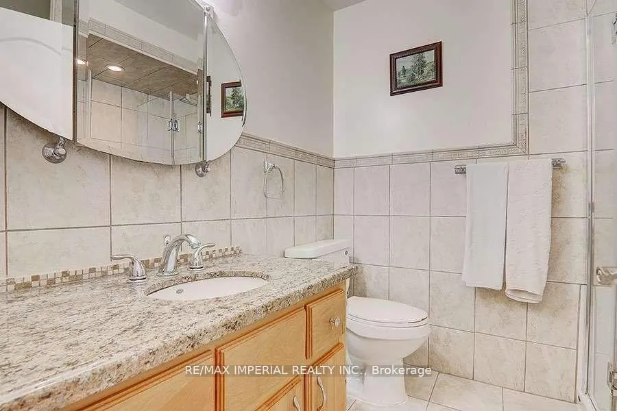 Photo 4 of Unit Bedroom One, 123 Mccabe Crescent, Vaughan, Lakeview Estates — HOMEH