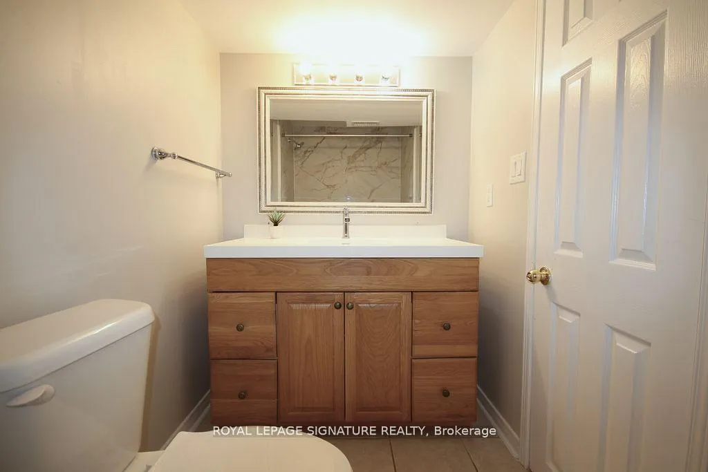 Photo 7 of Unit Lower, 70 Penbridge Circle, Brampton, Fletcher's Meadow — HOMEH
