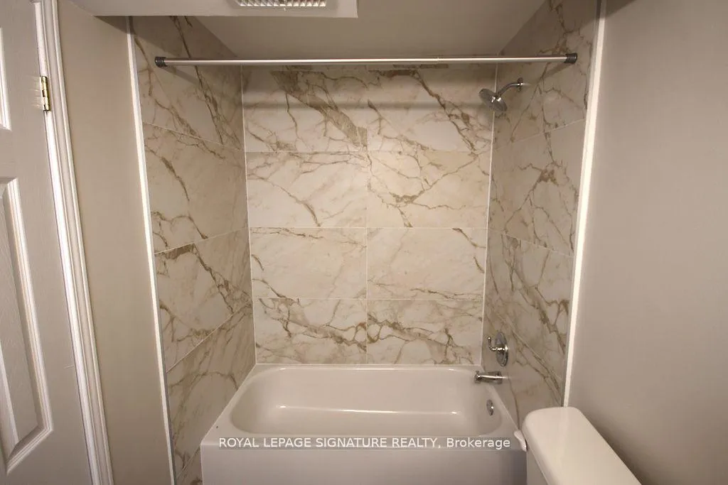 Photo 8 of Unit Lower, 70 Penbridge Circle, Brampton, Fletcher's Meadow — HOMEH