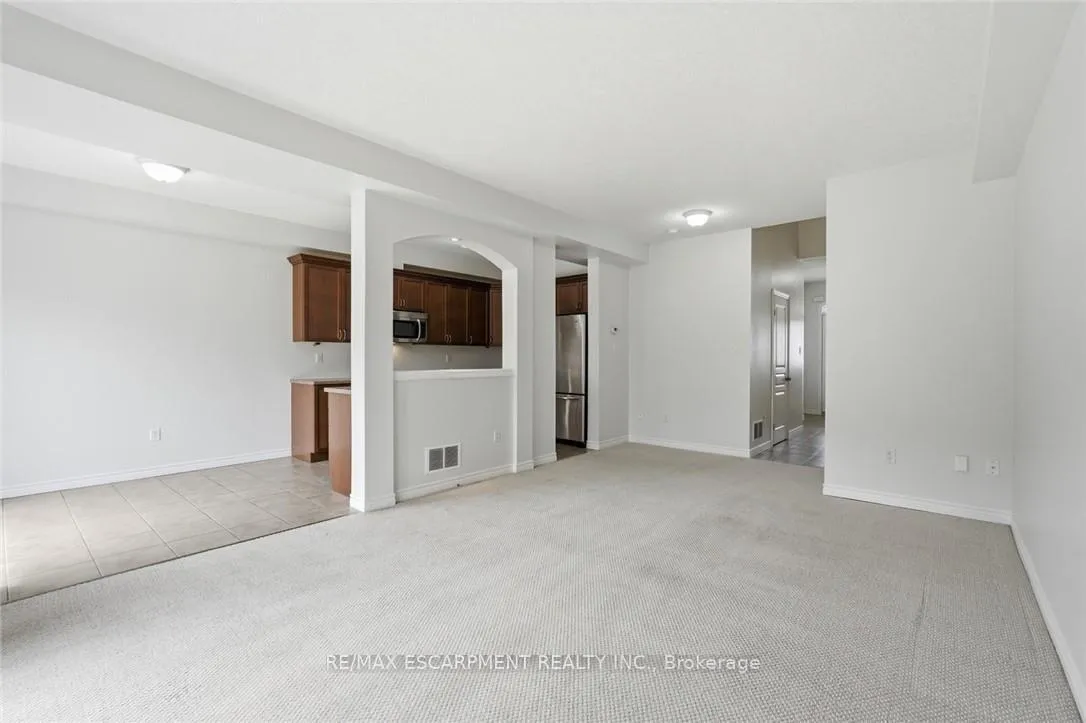 Photo 6 of Unit 35, 99 Panabaker Drive, Hamilton, Ancaster — HOMEH