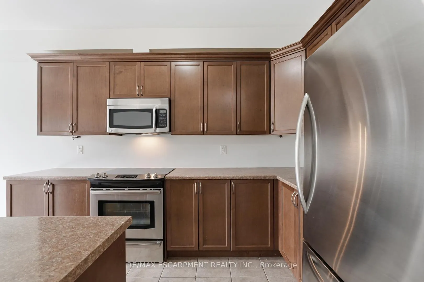 Photo 14 of Unit 35, 99 Panabaker Drive, Hamilton, Ancaster — HOMEH