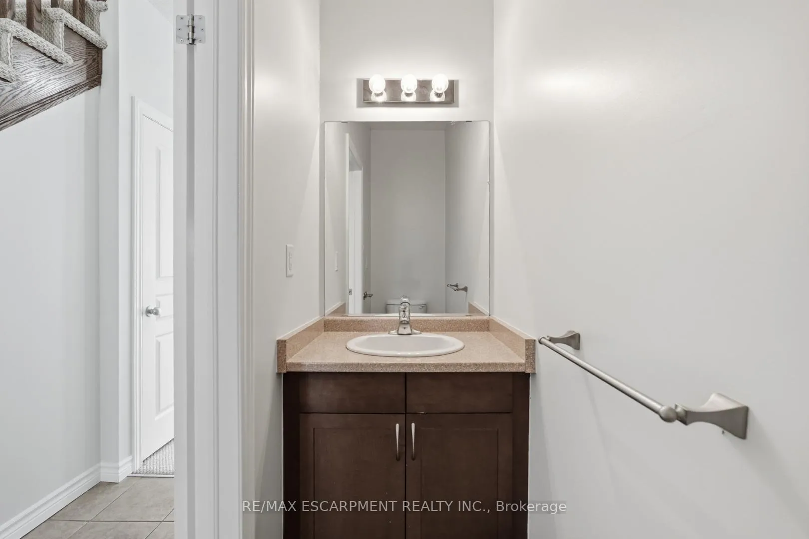 Photo 15 of Unit 35, 99 Panabaker Drive, Hamilton, Ancaster — HOMEH