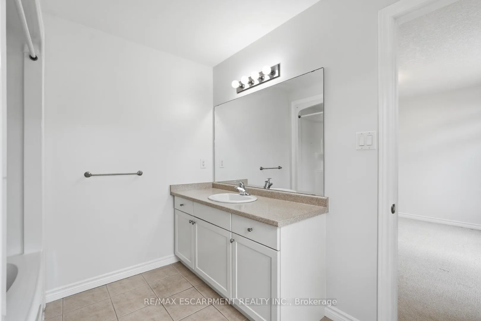 Photo 21 of Unit 35, 99 Panabaker Drive, Hamilton, Ancaster — HOMEH