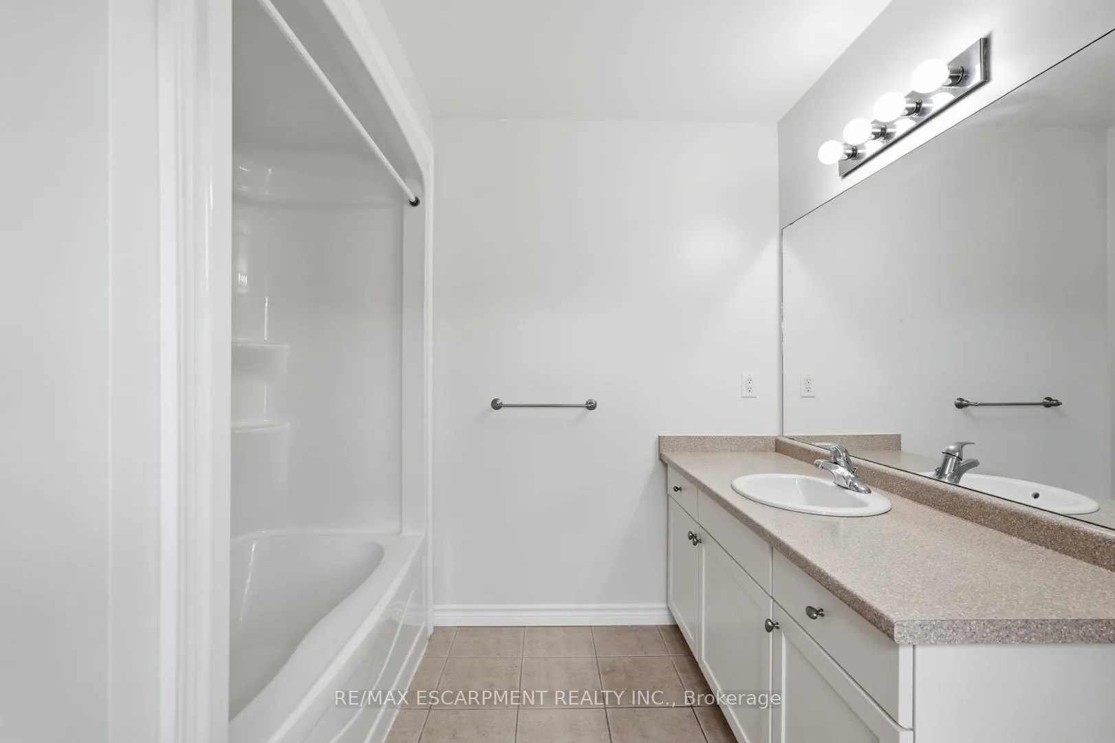 Photo 22 of Unit 35, 99 Panabaker Drive, Hamilton, Ancaster — HOMEH