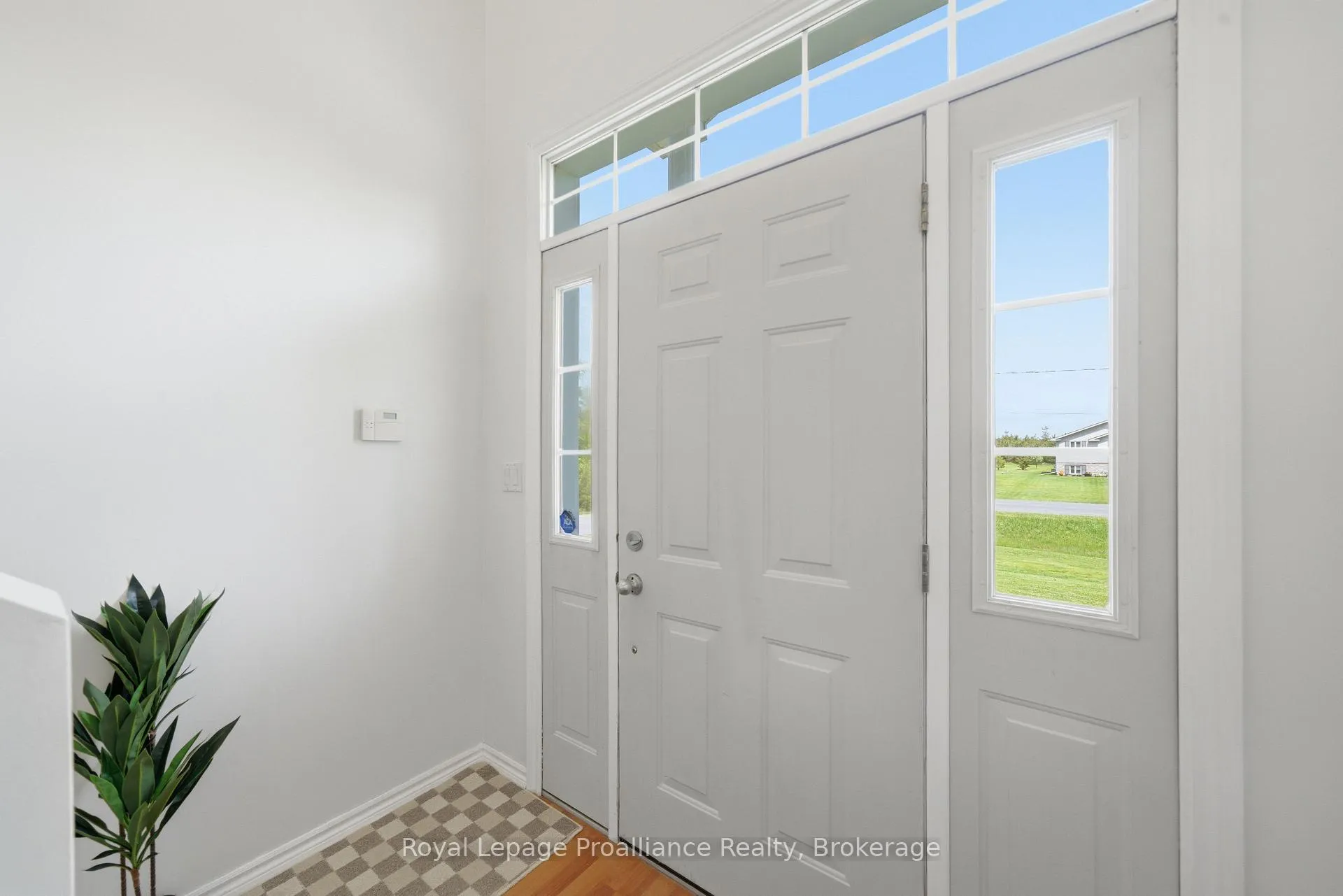 Photo 5 of 727 Mitchell Road, Belleville, Belleville Ward — HOMEH
