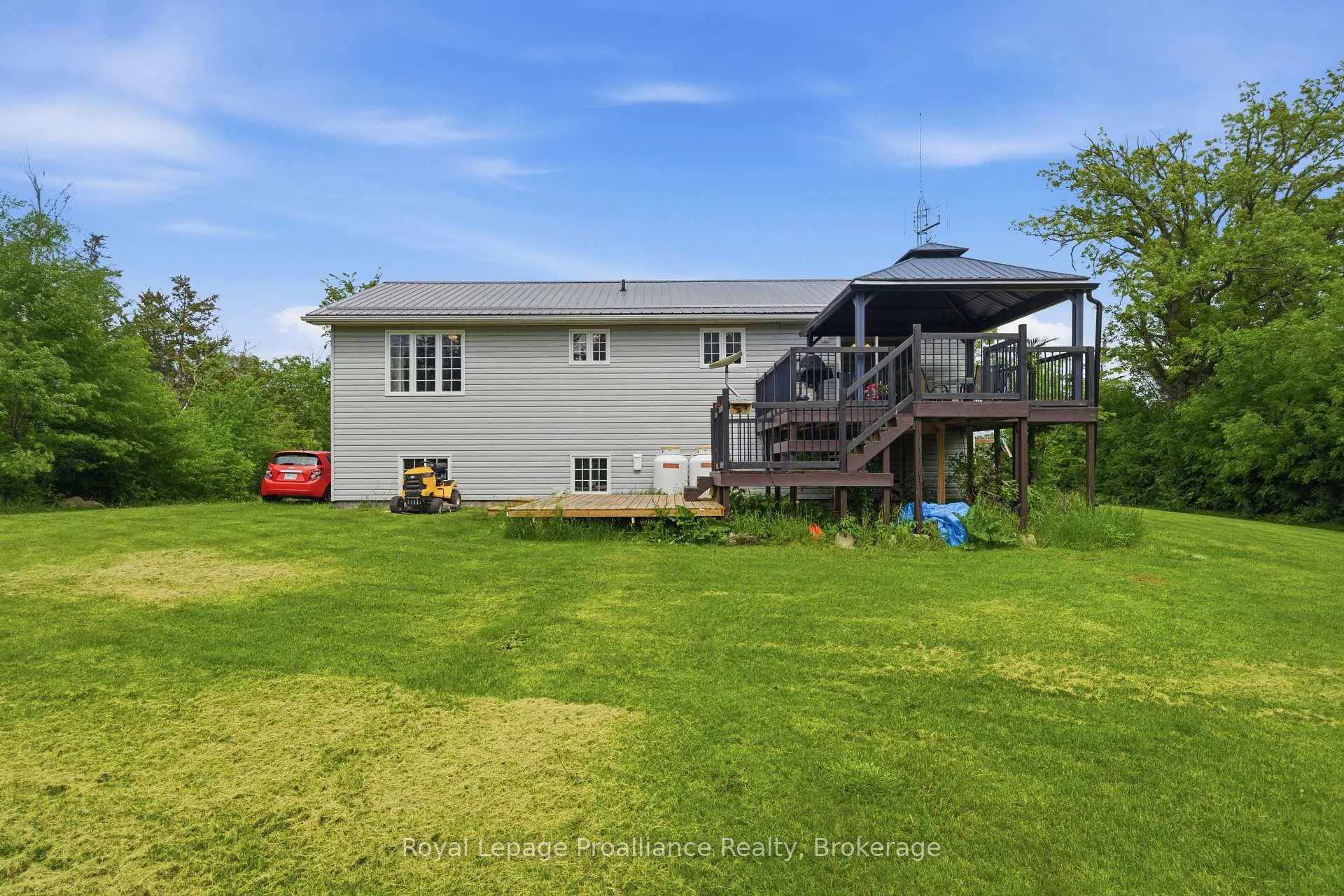 Photo 28 of 727 Mitchell Road, Belleville, Belleville Ward — HOMEH