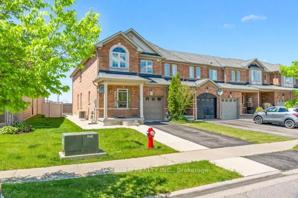 Photo 4 of 100 Tomabrook Crescent, Brampton, Sandringham-Wellington — HOMEH