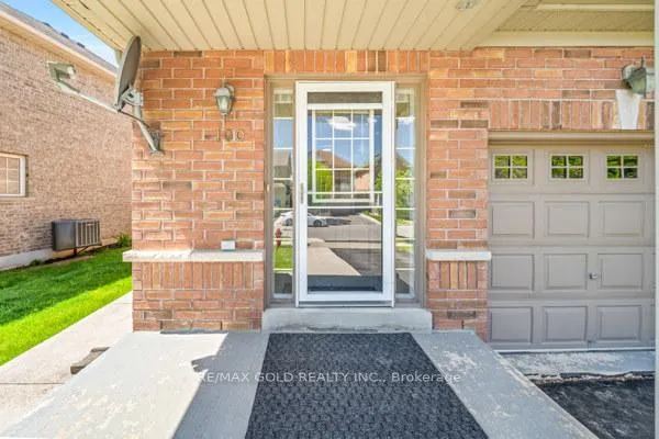 Photo 7 of 100 Tomabrook Crescent, Brampton, Sandringham-Wellington — HOMEH