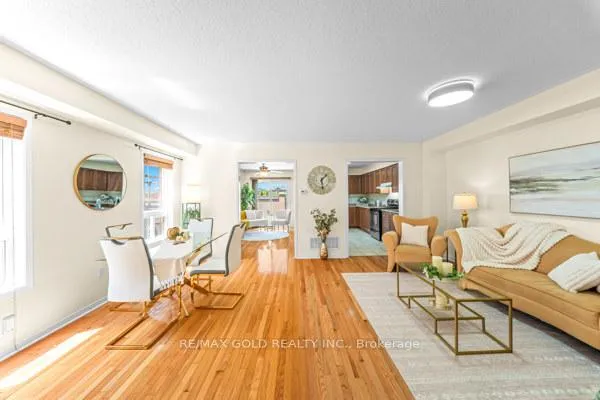 Photo 11 of 100 Tomabrook Crescent, Brampton, Sandringham-Wellington — HOMEH