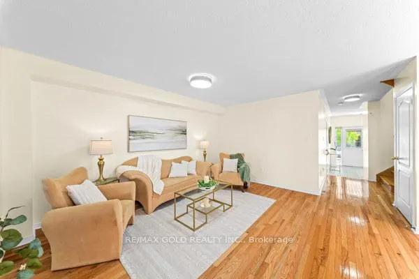 Photo 13 of 100 Tomabrook Crescent, Brampton, Sandringham-Wellington — HOMEH
