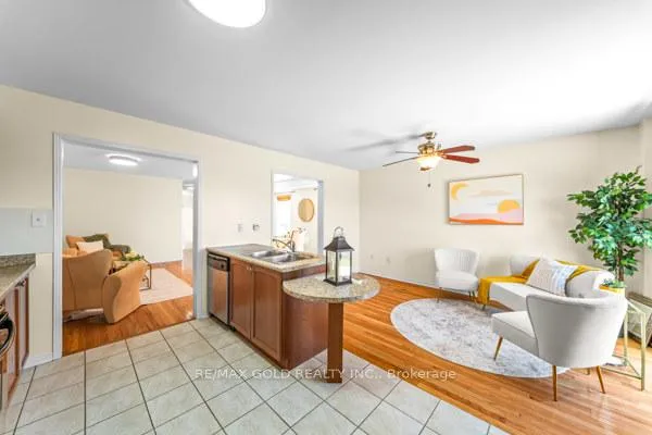 Photo 21 of 100 Tomabrook Crescent, Brampton, Sandringham-Wellington — HOMEH