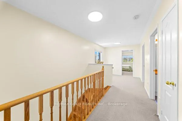 Photo 23 of 100 Tomabrook Crescent, Brampton, Sandringham-Wellington — HOMEH