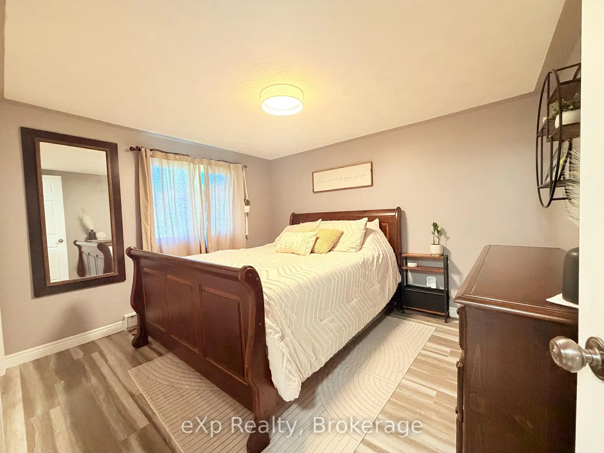 Photo 8 of 12 Union Street N, Brockton — HOMEH